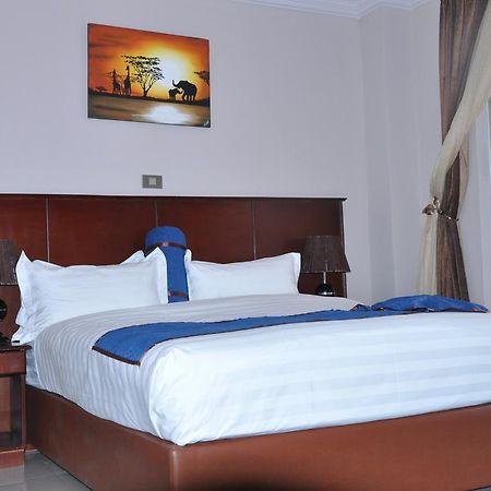 Kersay Hotel Addis Ababa Dış mekan fotoğraf